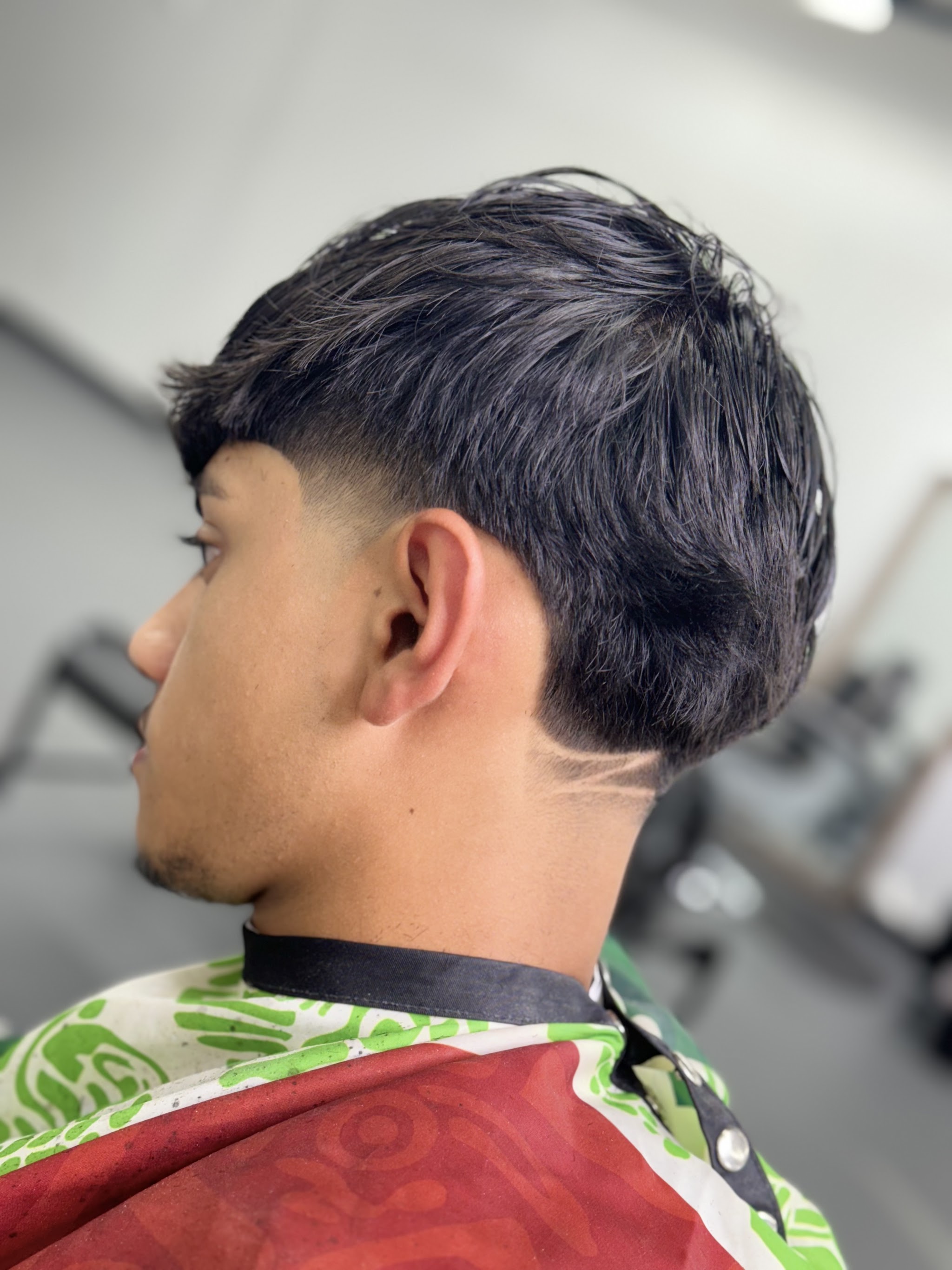 Textured undercut with a sharp taper